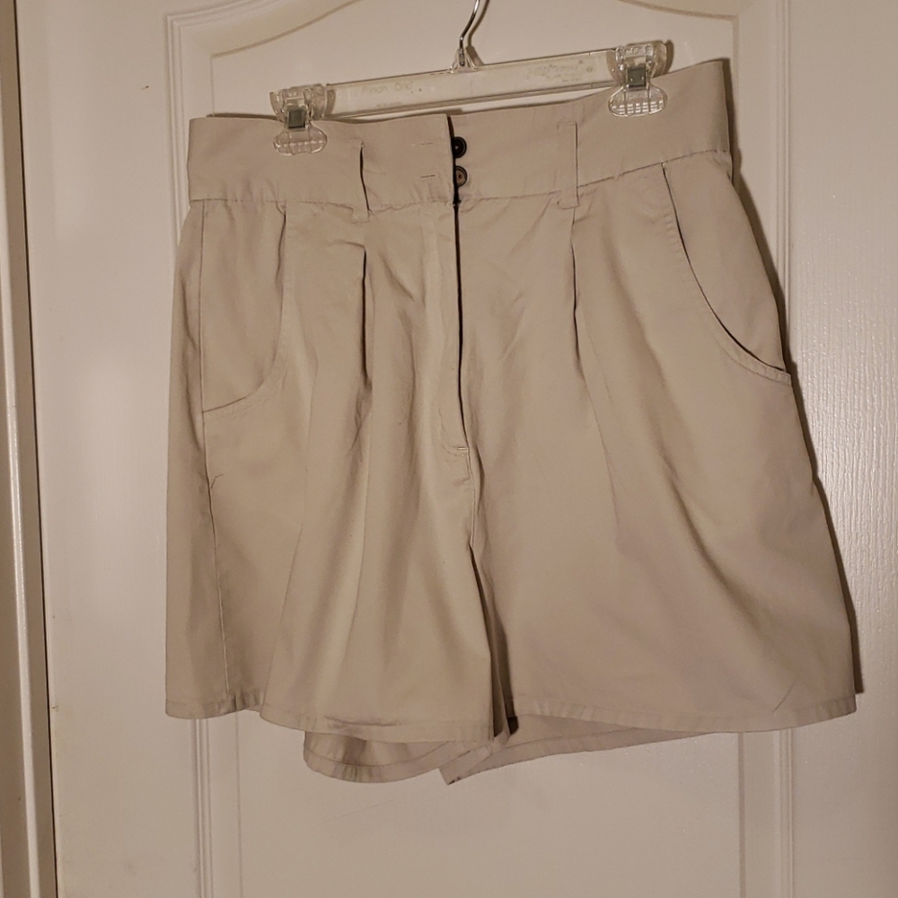Basic Editions Tan shorts size 18